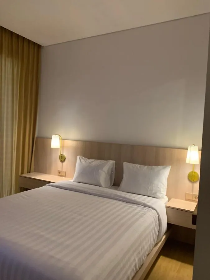 The Hita Apartement Семиньяк