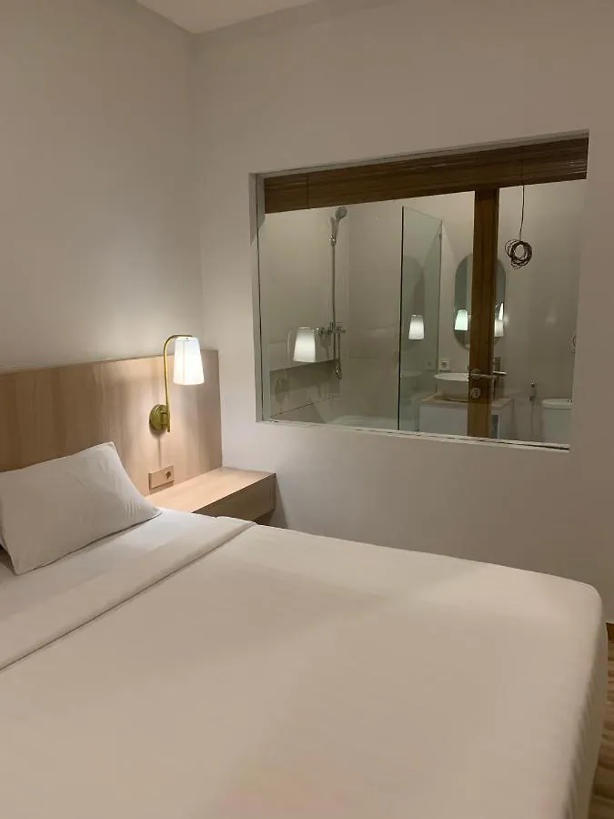 The Hita Apartement Семиньяк