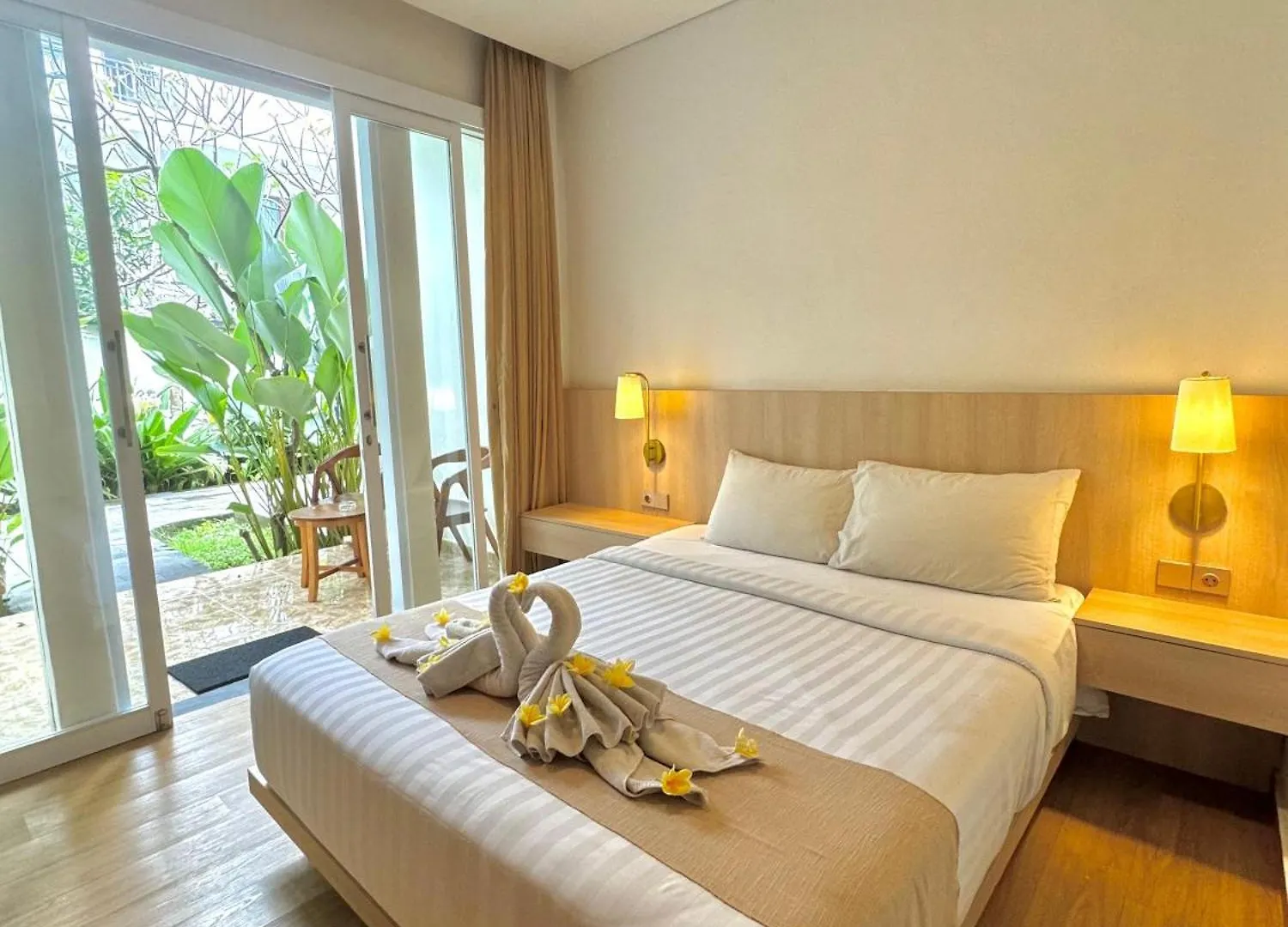 The Hita Apartement Seminyak  0*, Seminyak (Bali)
